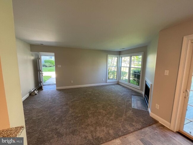 Building Photo - 167 Andover Pl