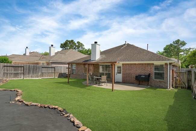 Building Photo - 14526 Chestnut Falls Dr