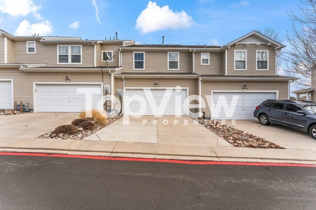 Building Photo - 7045 Red Sand Grove