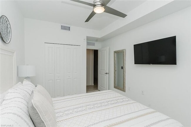 Building Photo - 5749 Double Eagle Cir