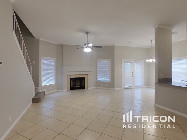 Building Photo - 8735 Ridge Mile Drive San Antonio TX