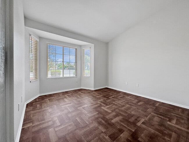 Building Photo - 78720 W Harland Dr