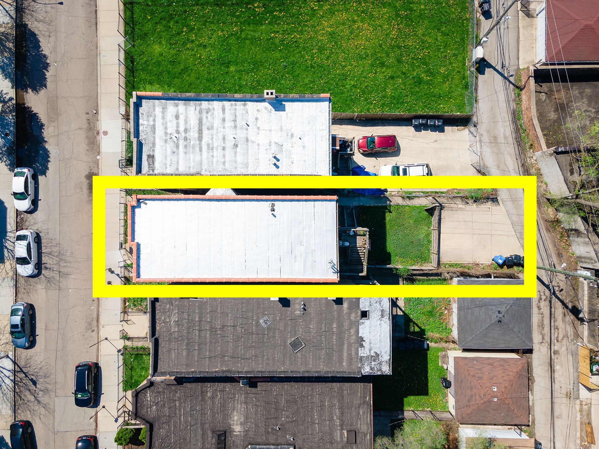 Building Photo - 1306 S Fairfield Ave