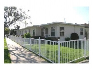 Building Photo - 2121 Delaware