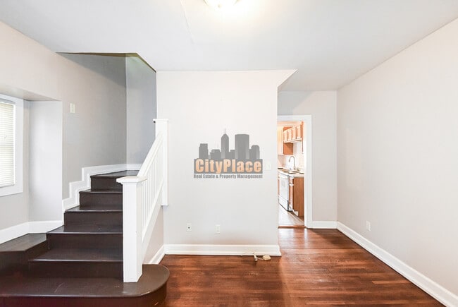 Building Photo - 519 Wallace Ave