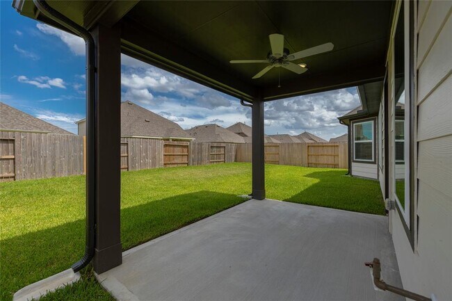 Building Photo - 8622 Sun Coral Dr