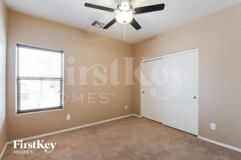 Building Photo - 13234 W Banff Ln