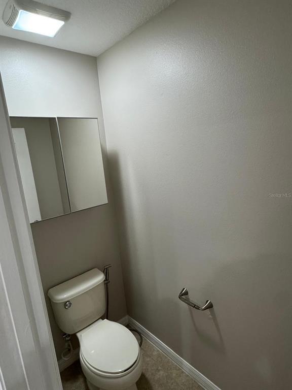 Building Photo - 2091 Bent Grass Ave