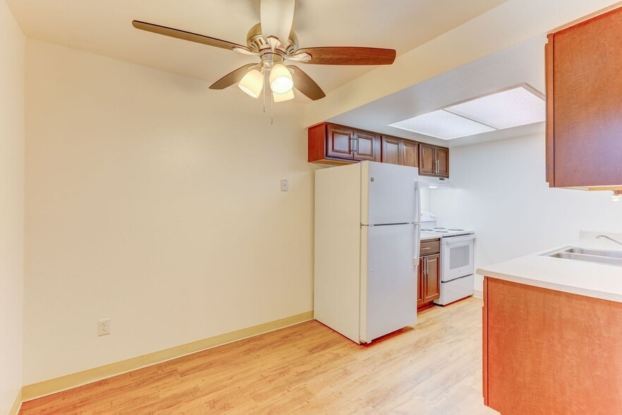 Interior Photo - Heritage Apartments