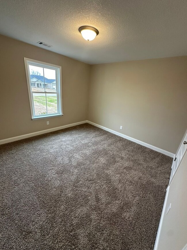 Building Photo - 510 Doyle Ln