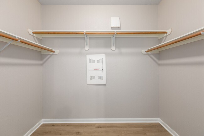 Building Photo - 17255 Mitchell Pass Ln