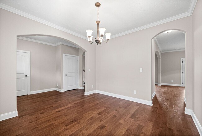 Building Photo - 880 Cherry Blossom Ln