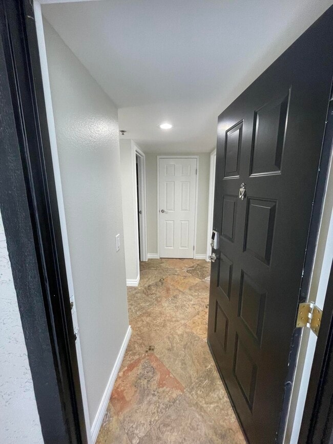 Building Photo - 43376 Cook St