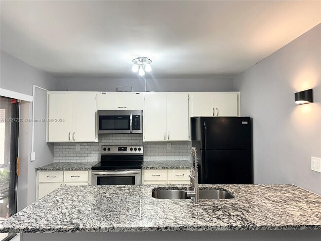 Building Photo - 7729 77th Way