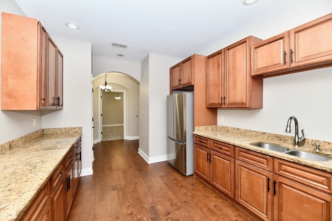 Building Photo - 8555 One W Dr