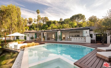 Building Photo - 3382 Scadlock Ln