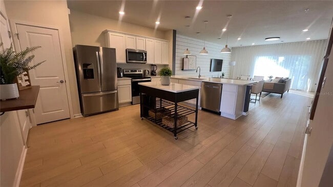 Building Photo - Luxury furnished 3-Bed in Winter Park