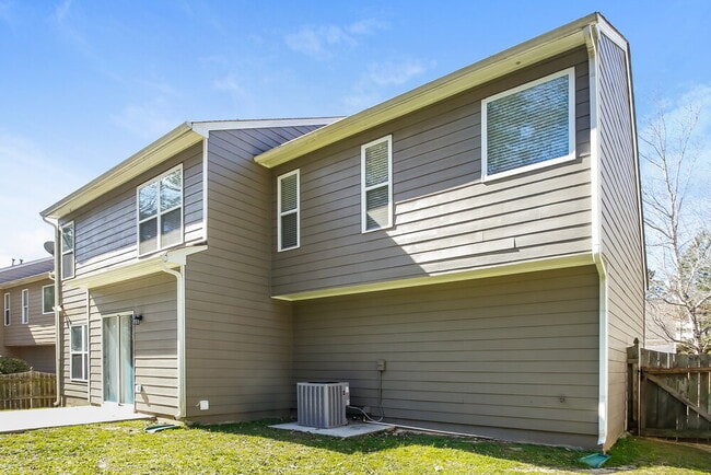 Building Photo - 5412 Somer Mill Rd