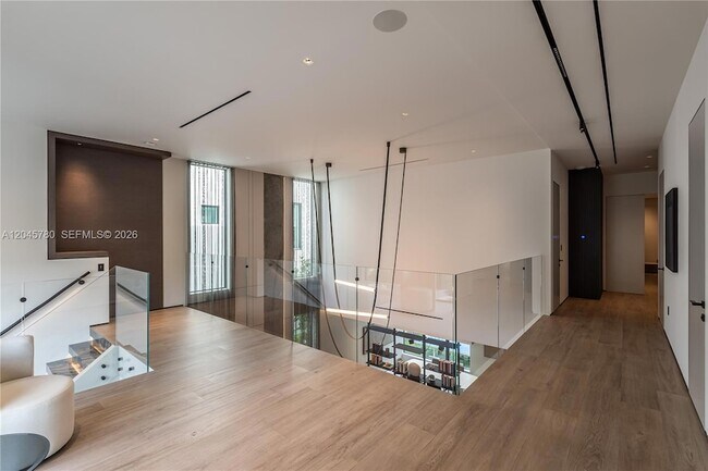 Building Photo - 10540 NW 67th Terrace