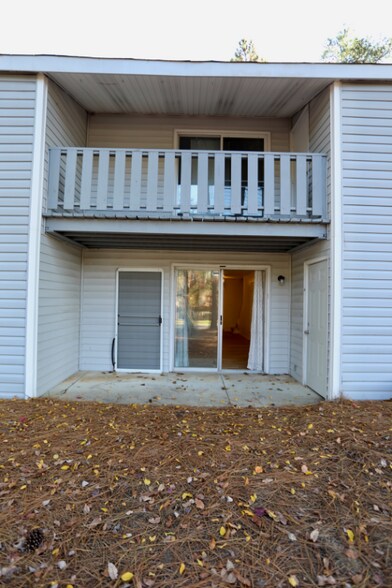 Building Photo - 365 W Illinois Ave