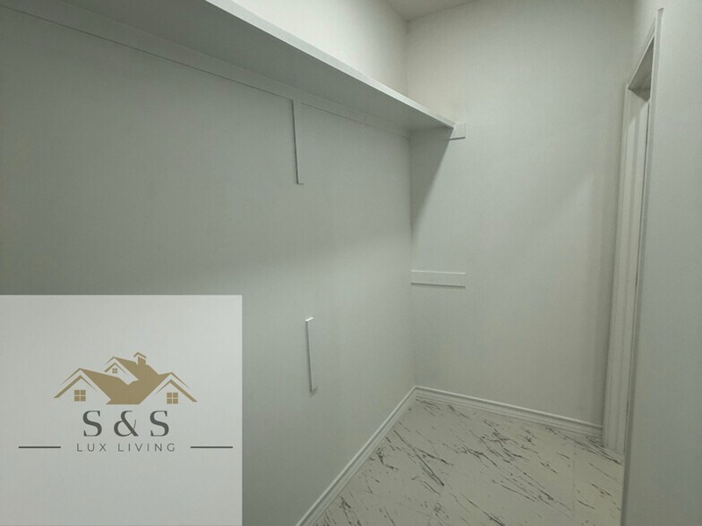 Building Photo - 11306 N 24th St