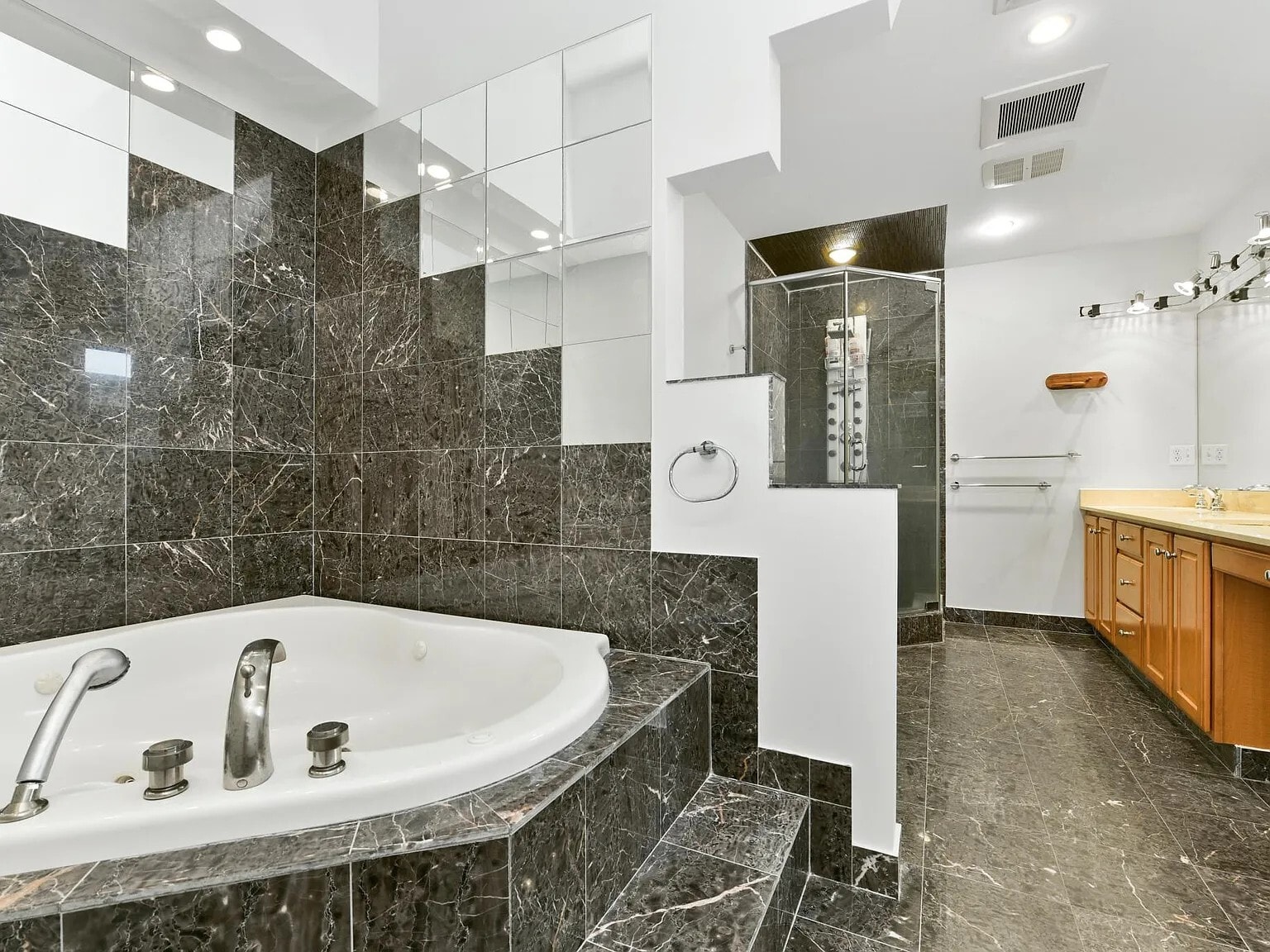 Master Bath - 20 Keefe Ave