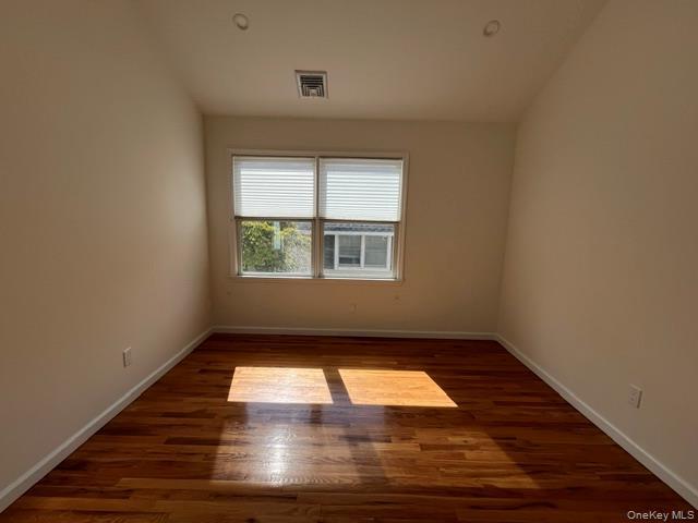 Building Photo - 45 45th Ave