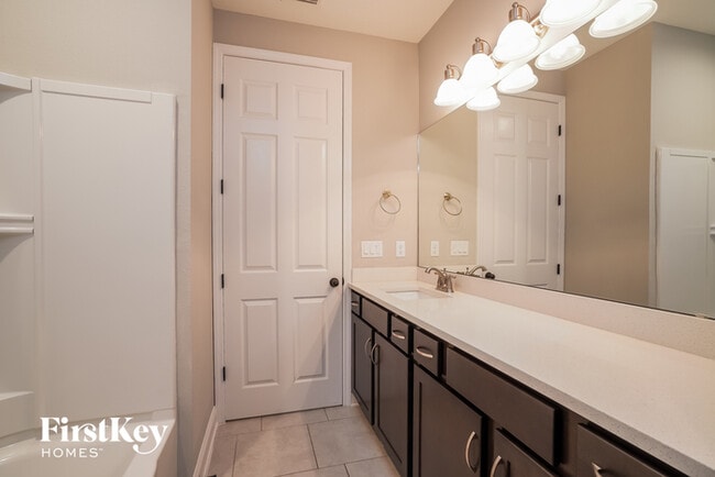 Building Photo - 3561 Bradley Creek Pkwy