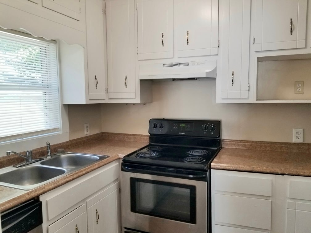 Kitchen - 301 Pennsylvania Ave