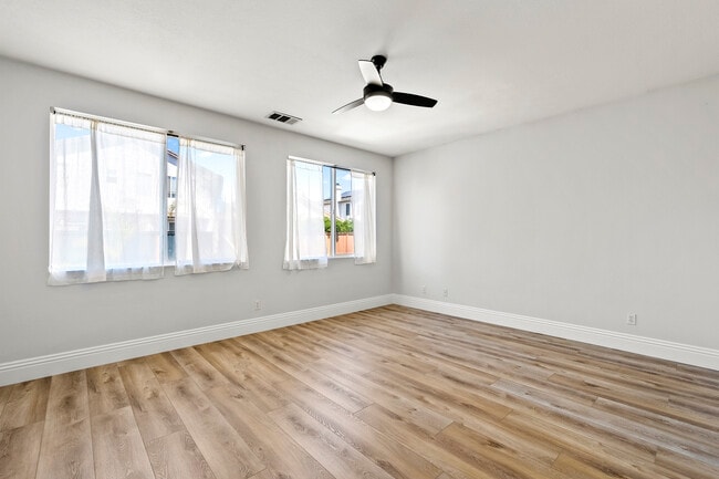 Building Photo - 40612 Chantemar Way
