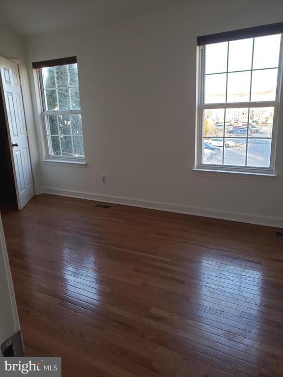 Building Photo - 113 Remington Cir