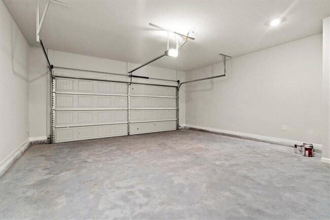 Building Photo - 4148 Brookmont Wy