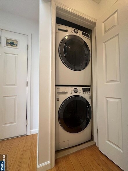 Building Photo - 38 Garden Pl