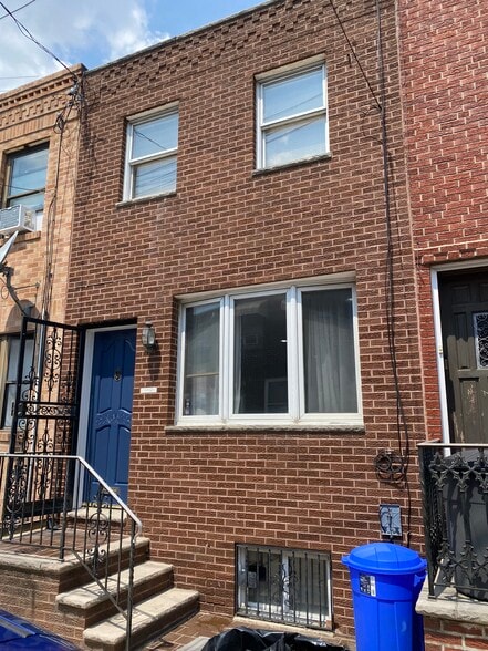Primary Photo - 907 Hoffman St