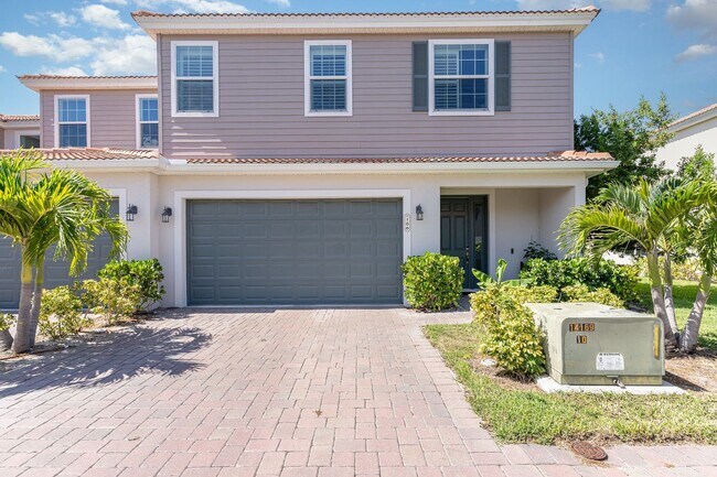 Building Photo - 1430 Isabella Dr