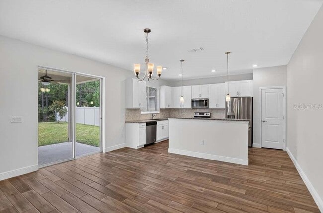 Building Photo - 16420 Winding Preserve Cir