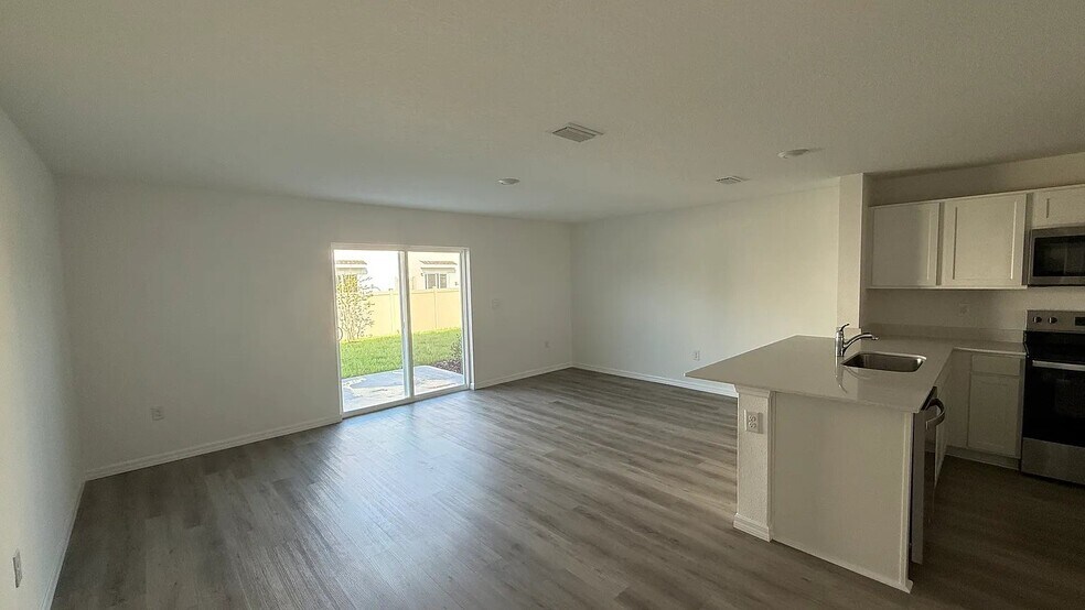 Building Photo - 459 Warm Heron Pl