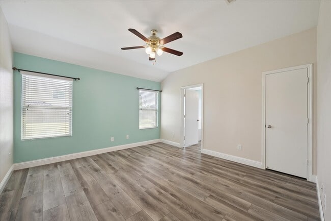 Building Photo - 3129 Sun Terrace Ln