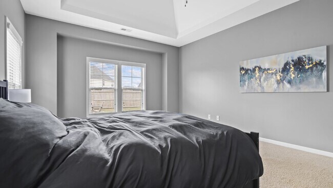 Building Photo - Towne Pointe