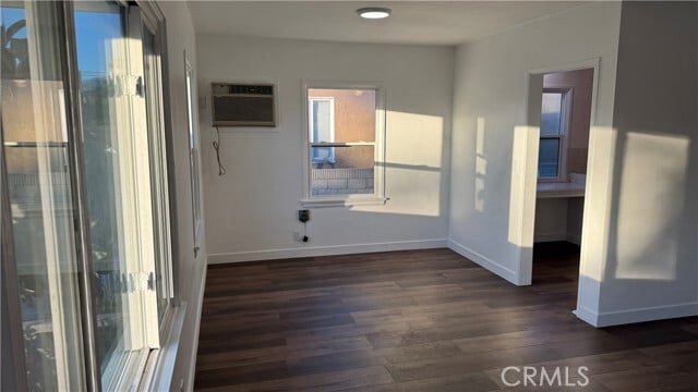 Building Photo - 4350 Filhurst Ave