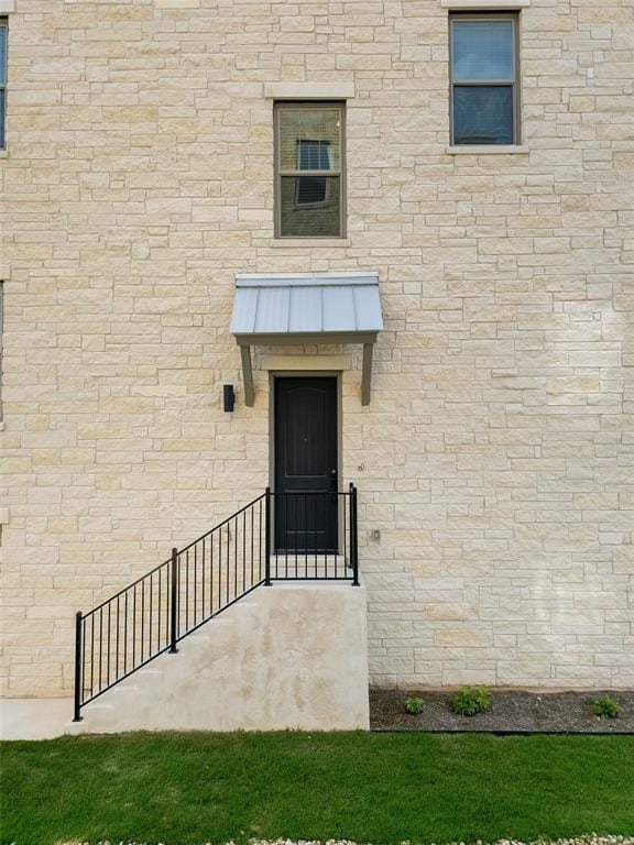 Building Photo - 225 John Webster St
