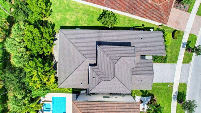 Building Photo - 5209 Beland Dr