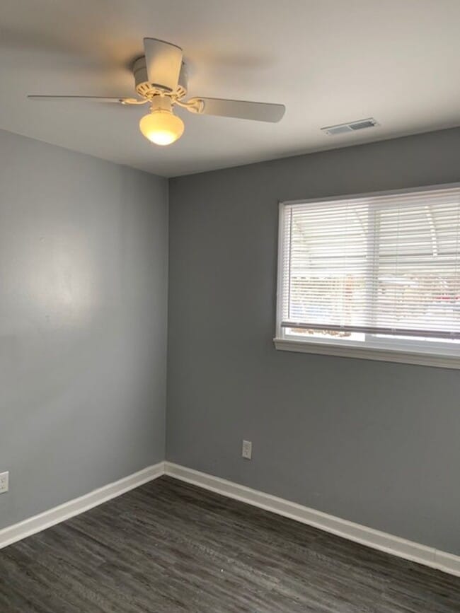Building Photo - Necently updated Downtown Chelsea Ranch