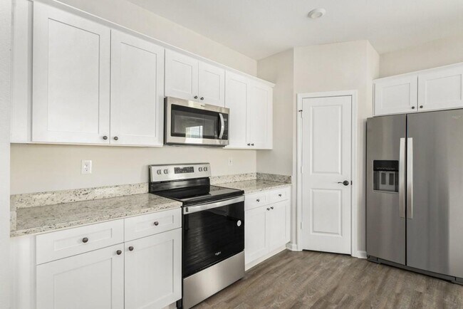 Building Photo - 489 Samara Ct