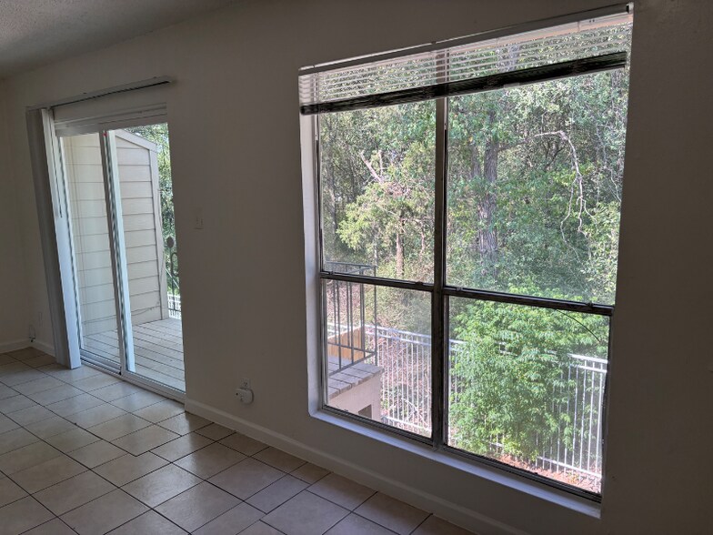 Building Photo - 2906 Sweeney Ln