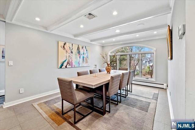 Building Photo - 954 Pines Terrace