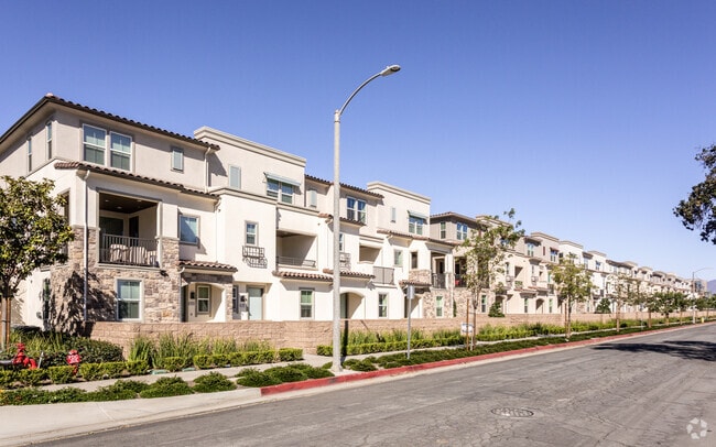 Building Photo - Woodhaven