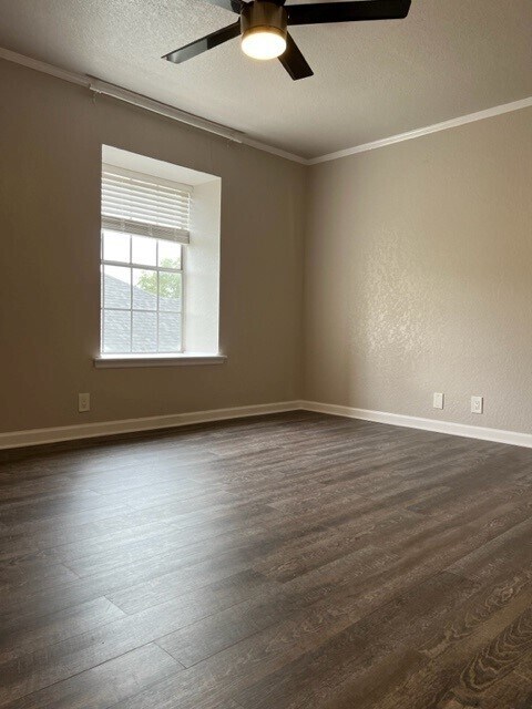 main bedroom - 168 Barilla Plz