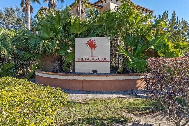 Building Photo - 5554 Metrowest Blvd