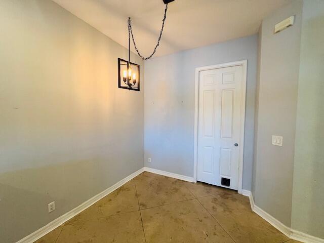 Building Photo - 30 Beechdale Ln